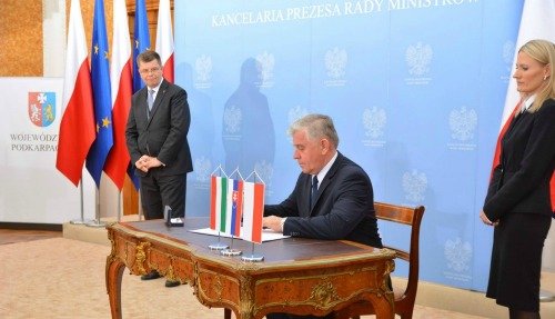Międzynarodowe porozumienie Via Carpatia podpisane