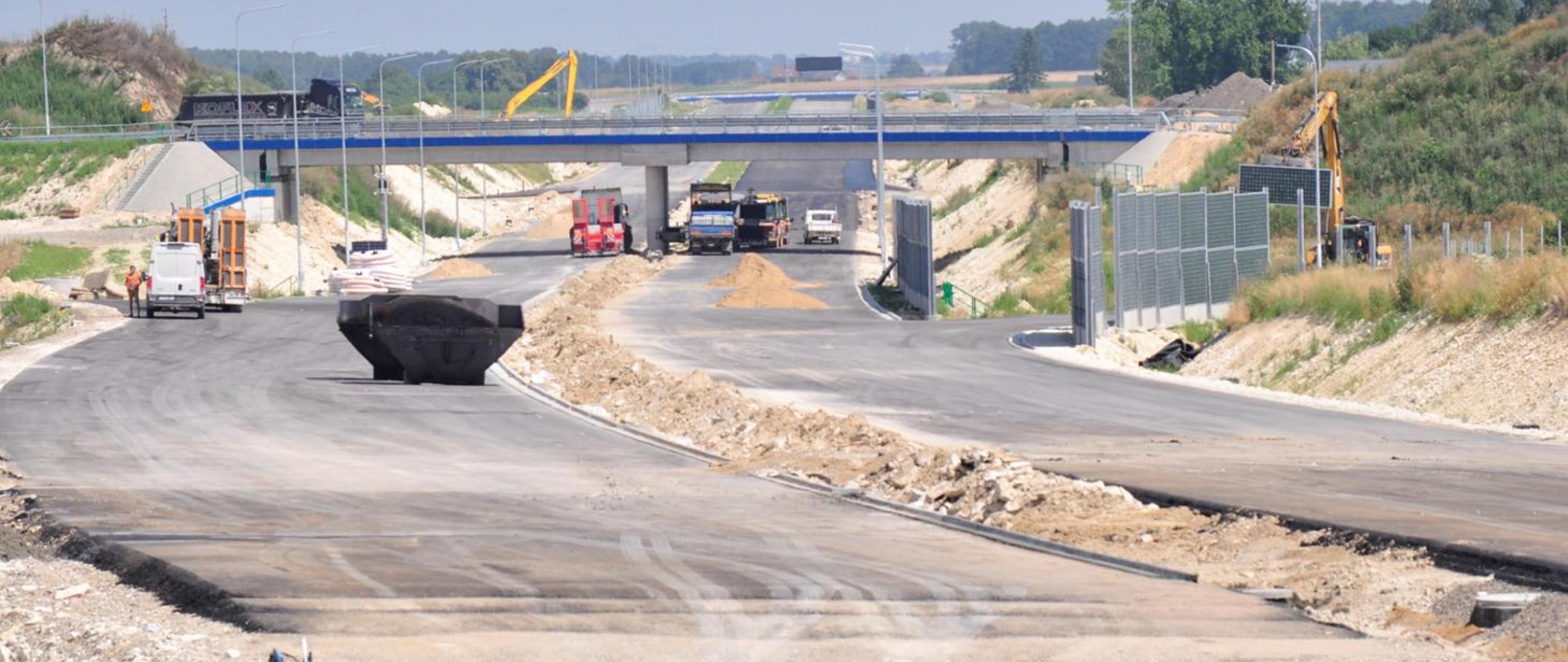 Kolejny krok do realizacji drogi S17